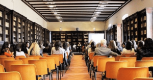 Management of Distance Education (414)